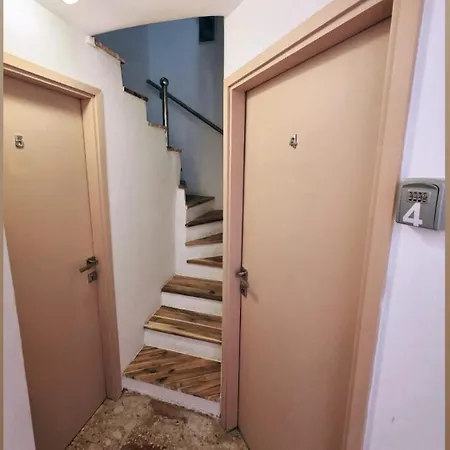 Hostel Obrovac Hostal Obrovac
