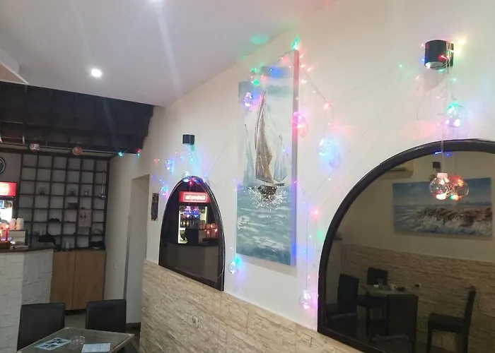 Hostel Buffet M Apartments&rooms